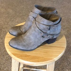 Ankle High Boots Size 8.5